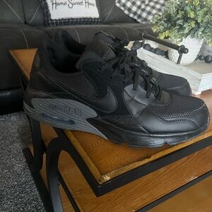 Nike Black Air Max Sneakers